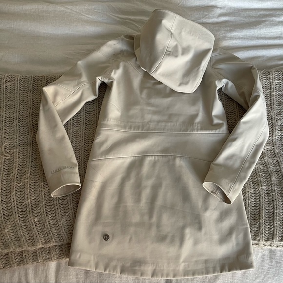 Lululemon White Opal RepelShell Rain Jacket - Picture 2 of 7